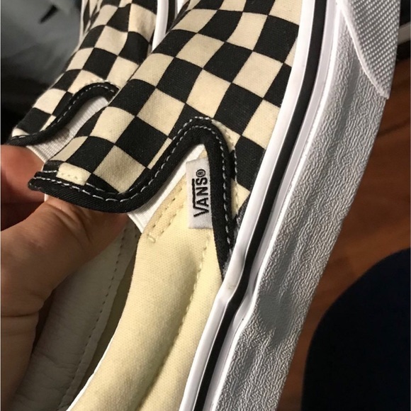 Vans checkered slip ons Men- 4, Women 5.5 - Picture 5 of 6